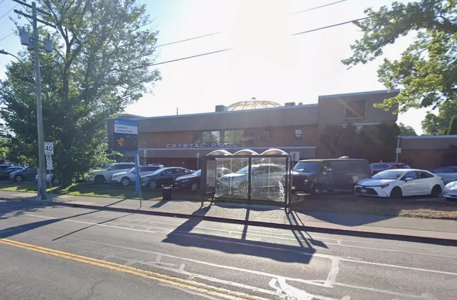 8 people taken to hospital after ‘chemical incident’ at Victoria pool