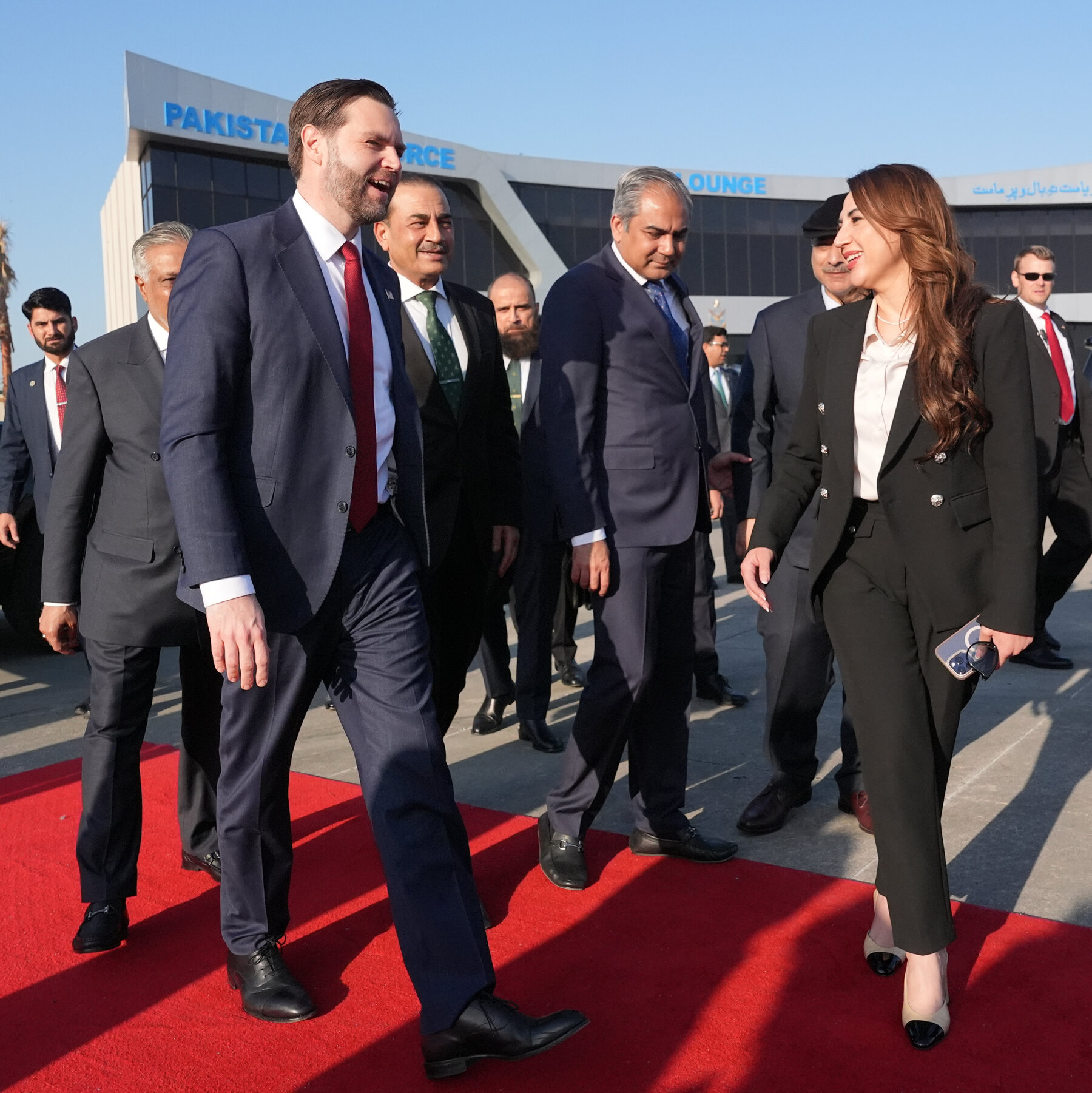 Iran War Live Updates: U.S. and Iran Fail to Agree on Peace Deal, Vance Says, Leaving Cease-Fire’s Fate Uncertain